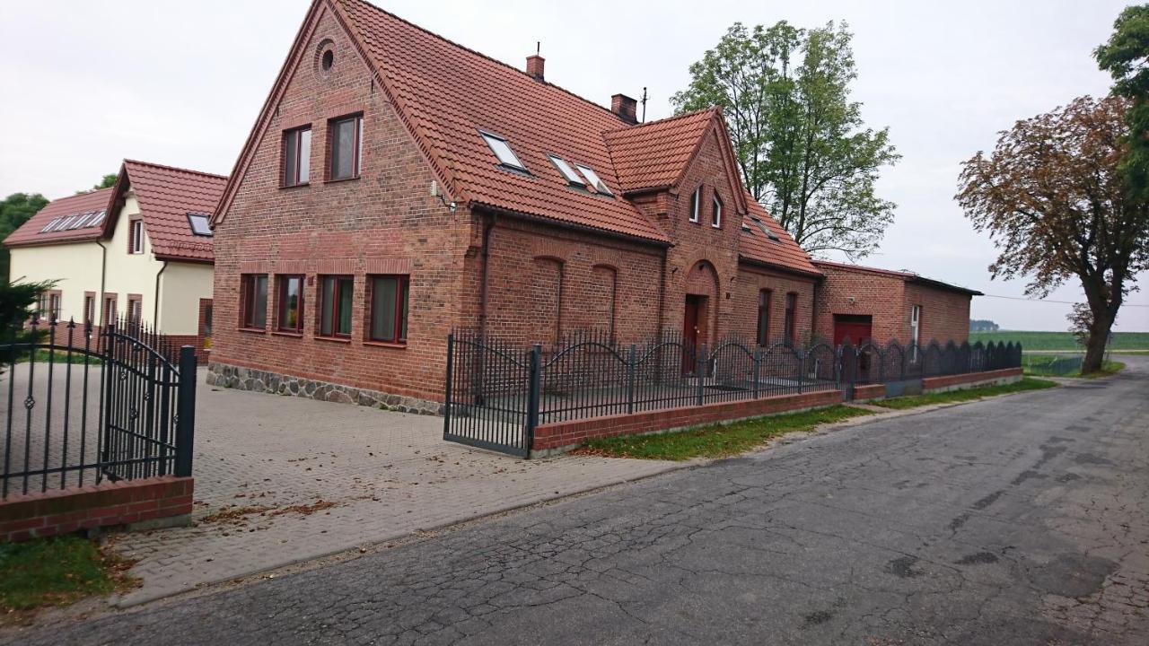 Noclegi Zdzislaw Sieradzki Zbiczno Exterior photo